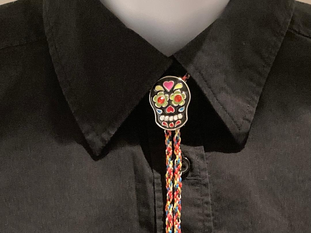 Enamel Sugar Skull Bolo